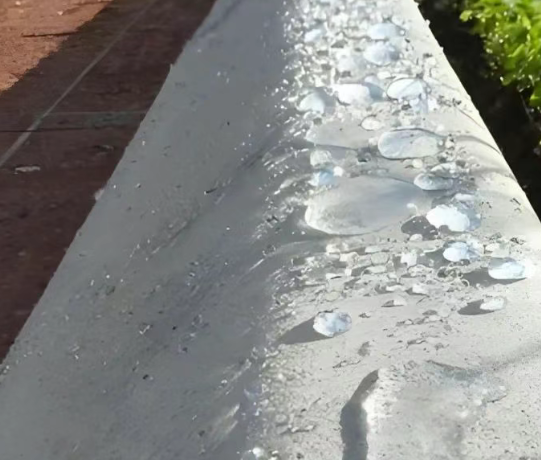 南城硅烷浸渍涂料在混凝土保护中的应用